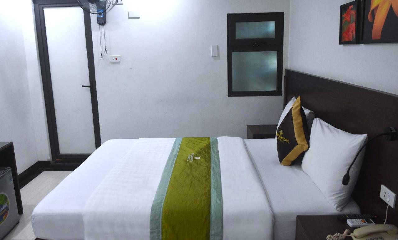 Sao Hotel Nguyen Ngoc Vu Hanoi Buitenkant foto