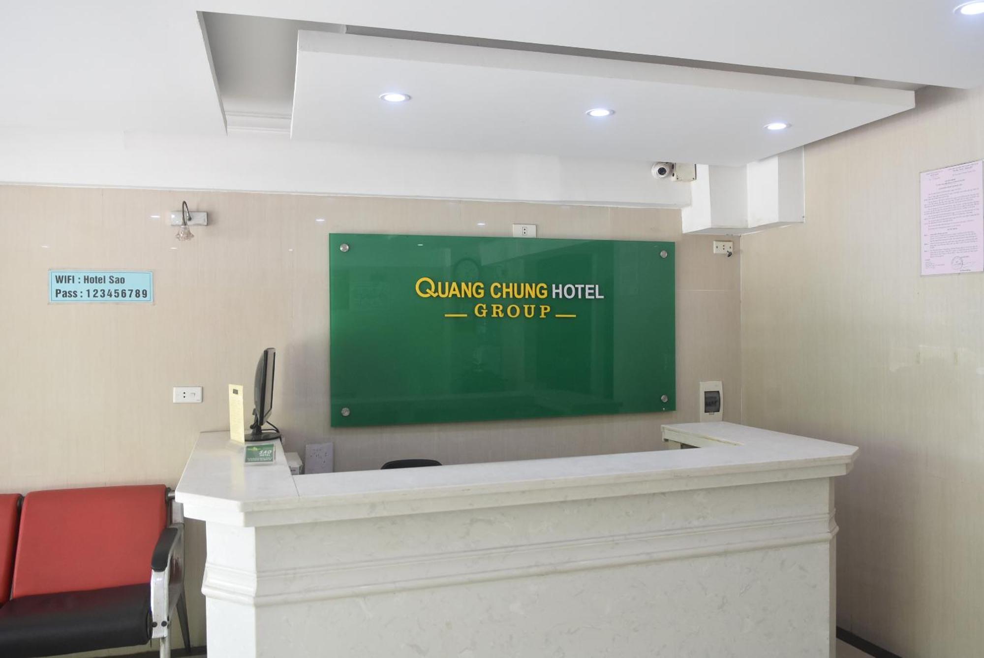Sao Hotel Nguyen Ngoc Vu Hanoi Buitenkant foto